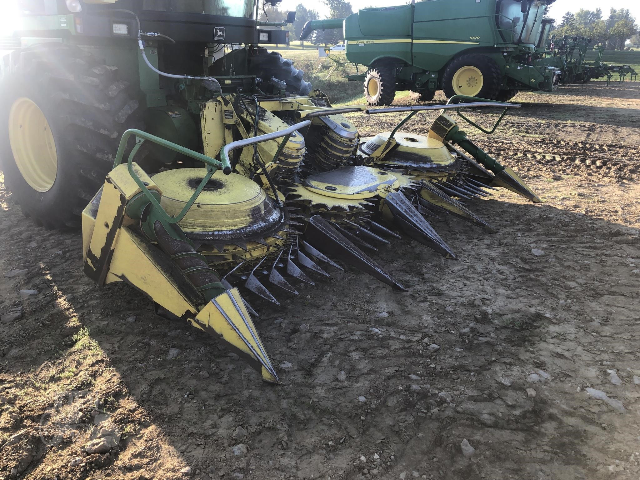 2009 john deere 676 - Photo 3