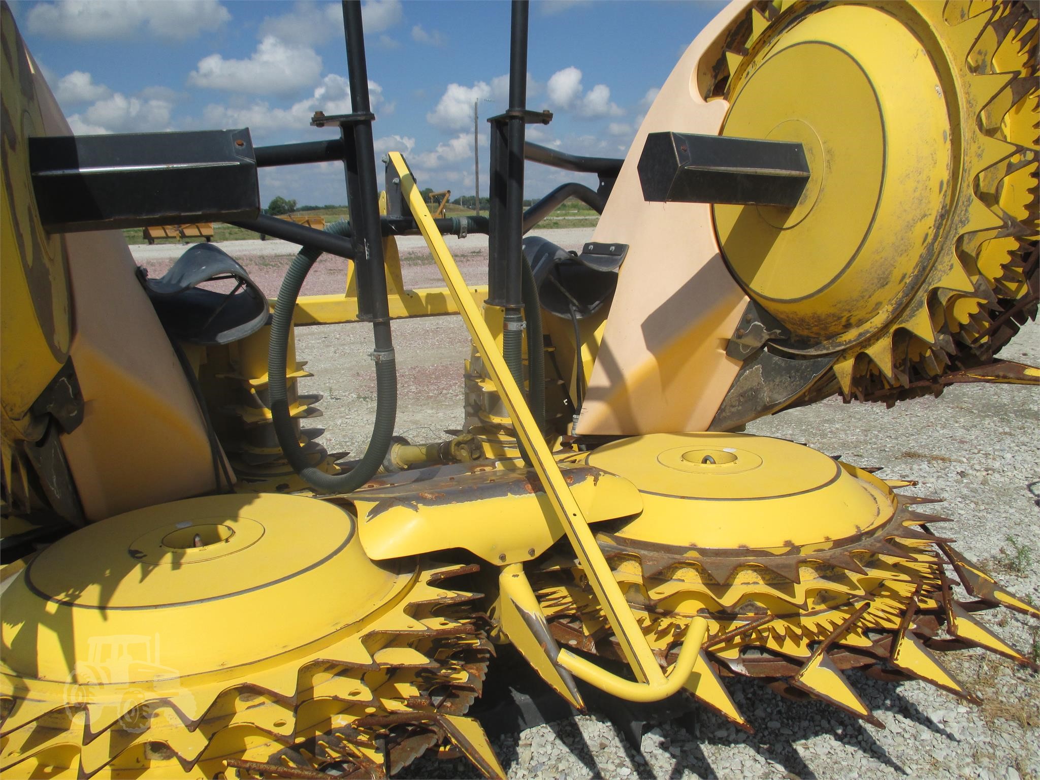 2010 new holland 450fi - Photo 5