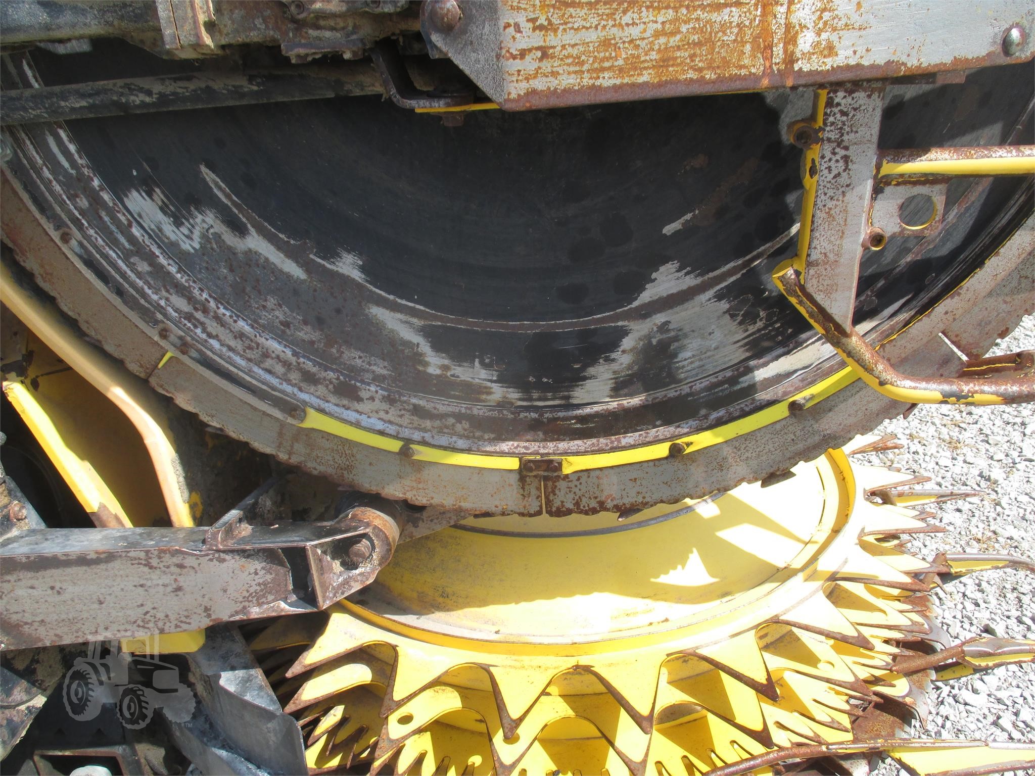 2010 new holland 450fi - Photo 6