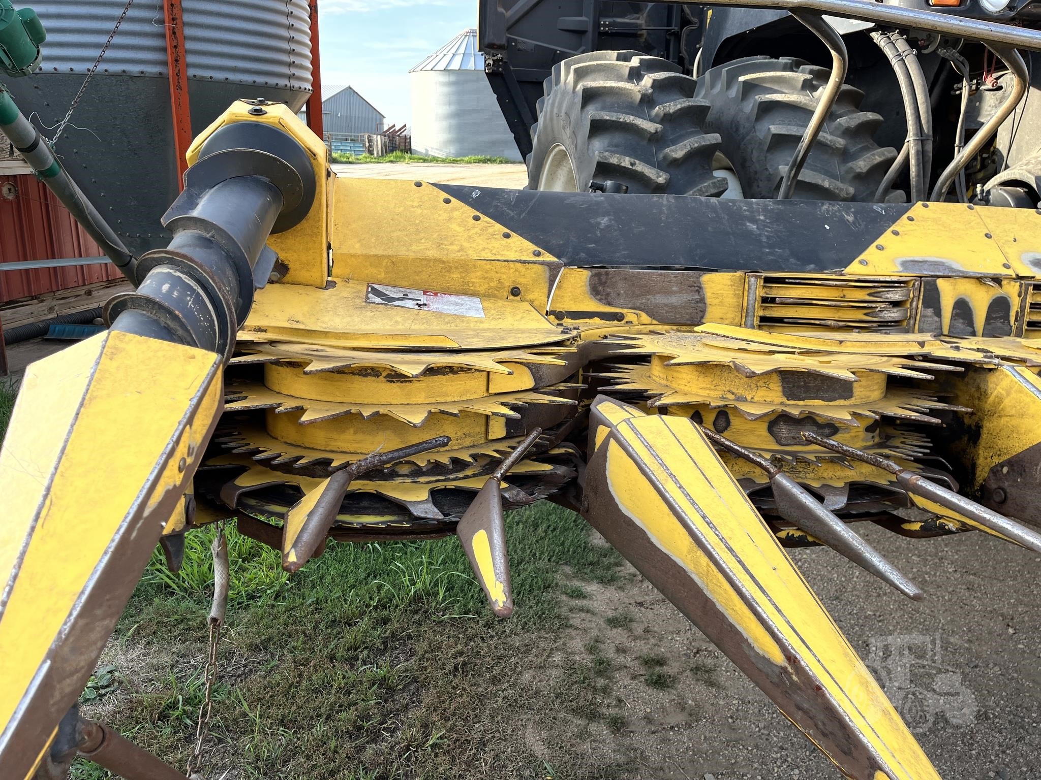 2009 new holland 470fi - Photo 7